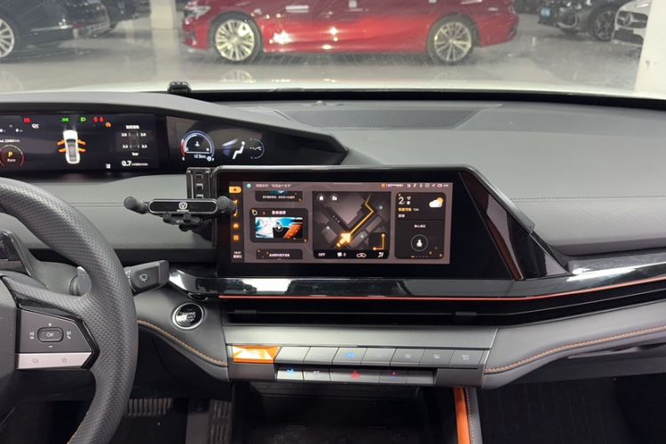 Used CHANGAN UNI-V 2022 1.5T Prestige Version Audio And AC Panel