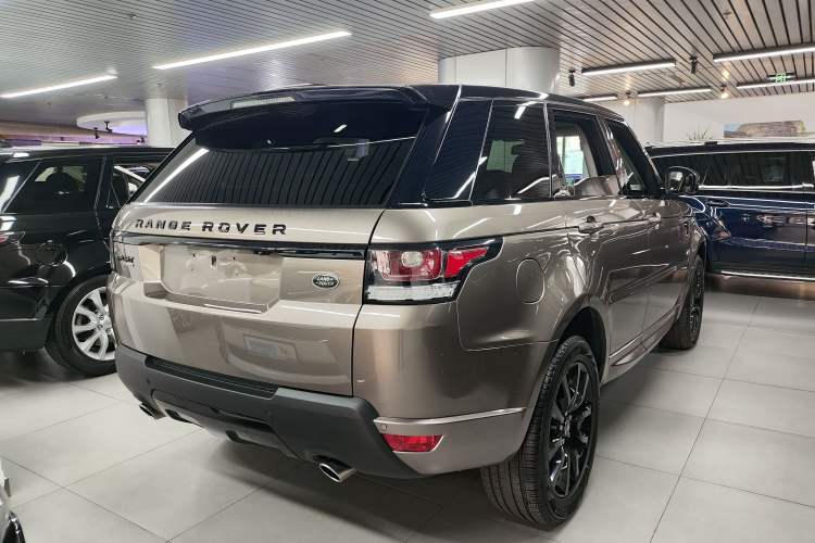 Used Land Rover Range Sport 2016 3.0 SC V6 HSE Exterior 3