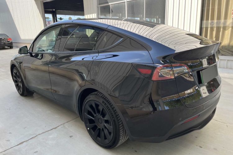 Used Tesla Model Y 2022 Rear-Wheel-Drive Version
