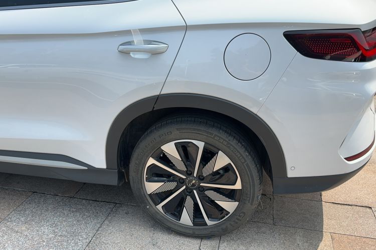 Used BYD Song PLUS New Energy 2025 DM-i Intelligent Driving 160KM Flagship Model
