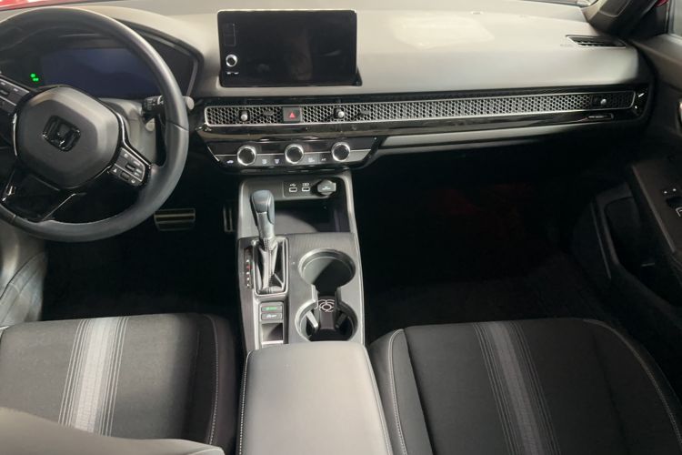 Used Honda Civic 2022 240TURBO CVT Dynamic Edition
