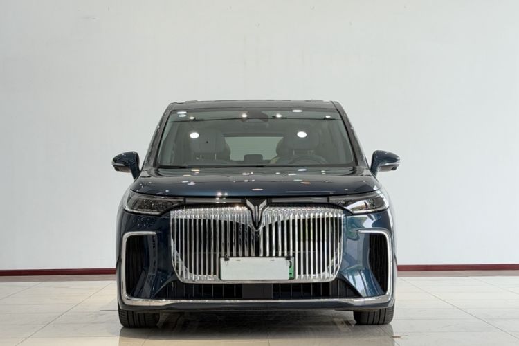 Used VOYAH Dream 2025 PHEV Four-Wheel-Drive Flagship Kunpeng Edition Exterior 4