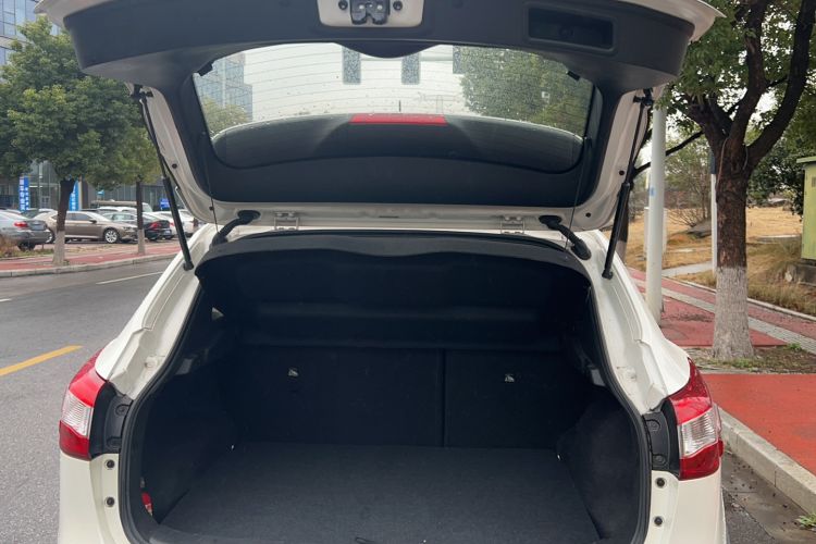 Used Nissan Qashqai 2017 2.0L CVT Smart Enjoyment Version China V Standard
