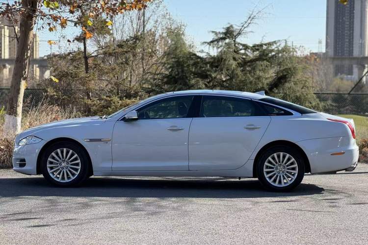 Used Jaguar XJ 2015 XJL 2.0T Elegance Business 80th Anniversary Limited Edition