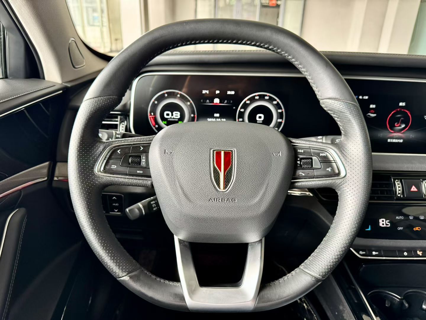 Hongqi HS5 2022 Facelifted Version 2.0T Smart Connect Flagship All-Wheel-Drive Edition — снимка 16
