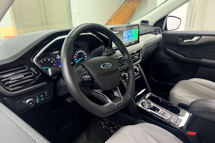 Used Ford Escape 2020 EcoBoost 245 Two-Wheel-Drive Comfort Edition