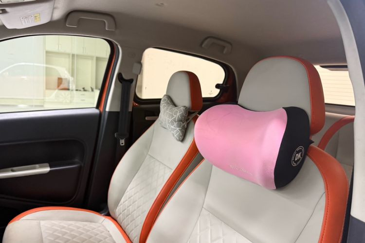 Used ORA Black Cat 2021 351 km Luxury Version Interior 7