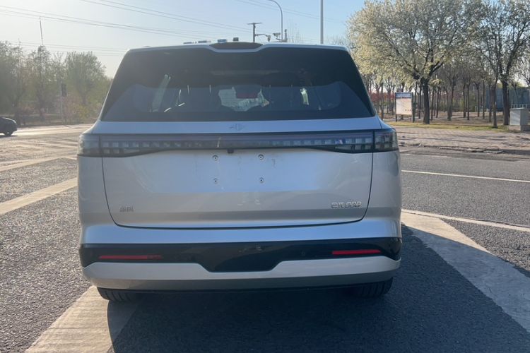 Used Dongfeng eπ eπ008 2024 210Max Range-Extended Version 6 Seats