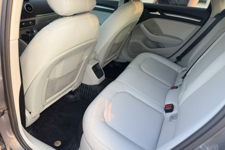 Used Audi A3 2014 Limousine 35 TFSI Automatic Fashion Model
