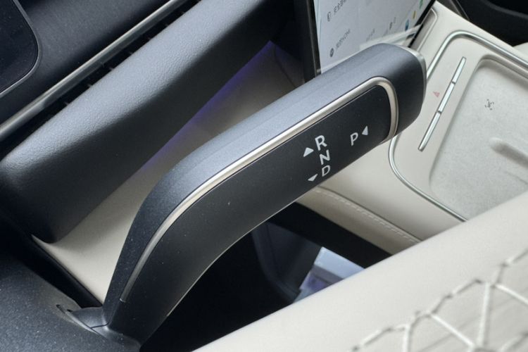 Used Nio ES6 2025 75 kWh Gear Lever