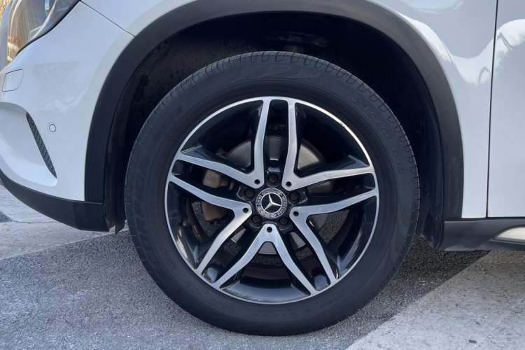 Used Mercedes-Benz GLA 2016 GLA 200 Fashion Model