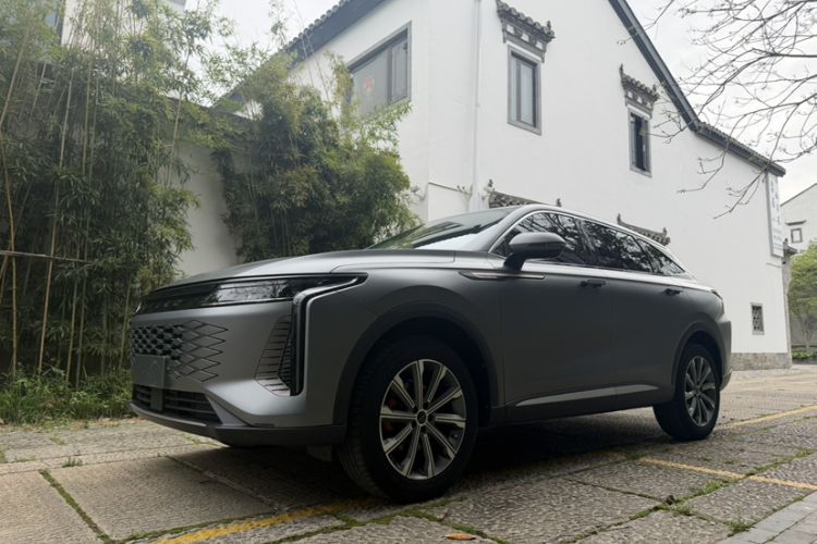 Used EXEED Stellar 2023 400T Two-Wheel Drive Comfort Edition