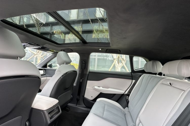 Used VOYAH COURAGE 2024 Ultra-Long Range Smart Enjoyment Version Headliner