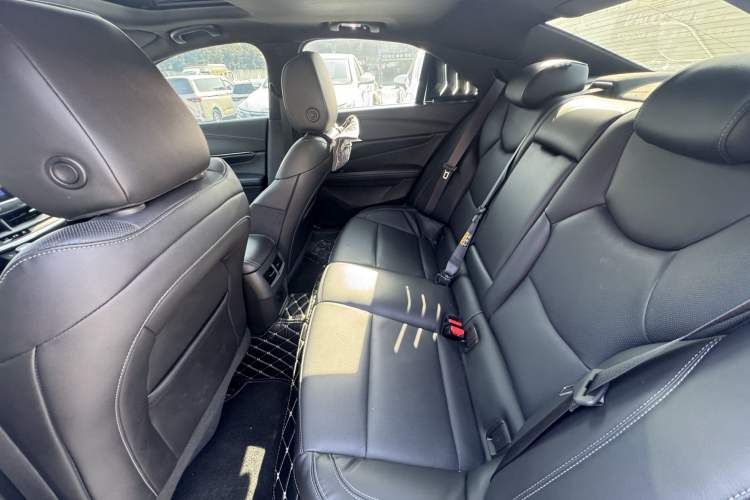 Used Cadillac CT4 2023 28T Luxury Version
