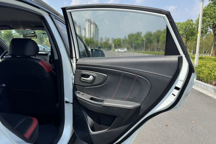 Used Luxgen U5 SUV 2017 1.6L CVT Prestige Edition
