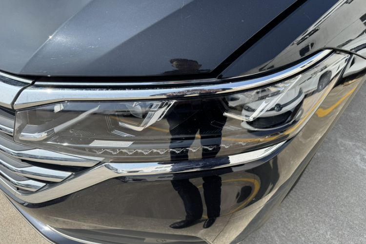 Used Volkswagen Viloran 2024 330TSI Business Edition Exterior 7