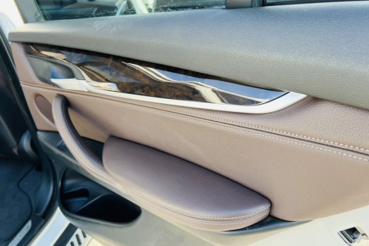 Used BMW X5 2015 xDrive28i