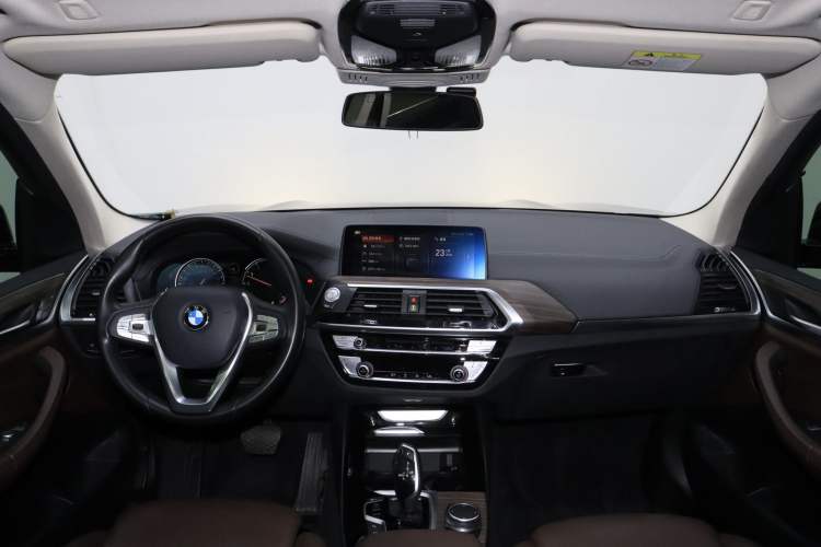 Used BMW X3 2019 xDrive28i Luxury Package Audio And AC Panel
