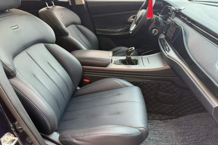 Used CHANGAN OSHAN X7 2020 1.5T Manual Luxury Version