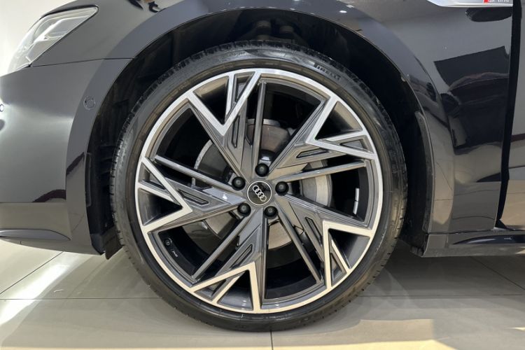 Used Audi A7L 2023 45 TFSI quattro S-line Black Warrior Edition
