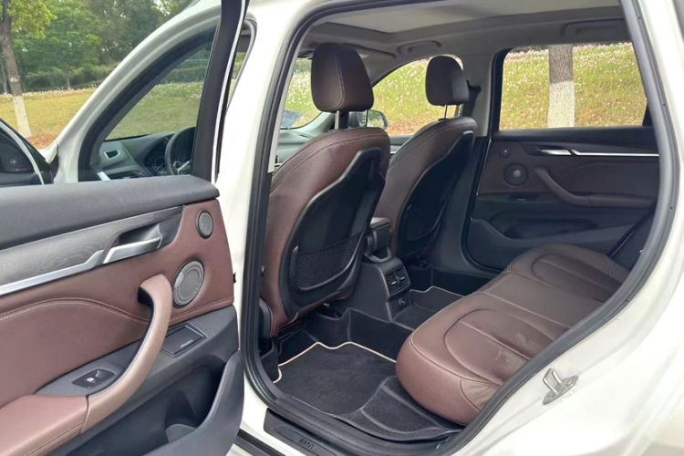 Used BMW X1 2020 sDrive25Li Leading Model Interior 2