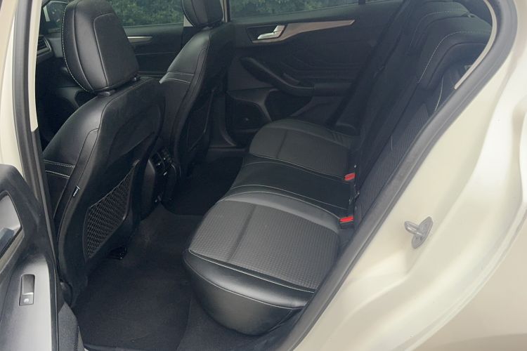 Used Ford Focus 2019 Sedan EcoBoost 180 Automatic Trend Edition
