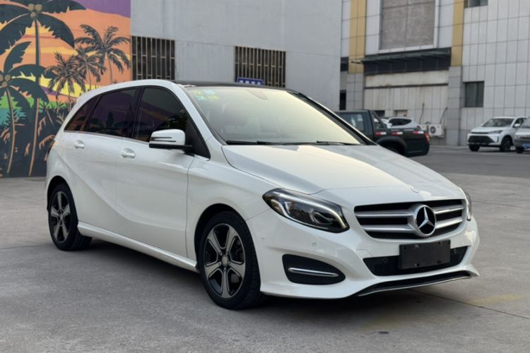 Used Mercedes-Benz B-Class 2016 B 200 Exclusive Edition
