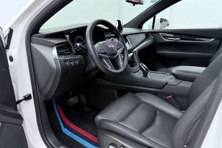 Used Cadillac XT5 2018 28E Four-Wheel Drive Tech Version
