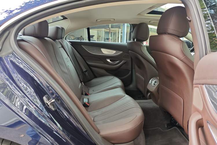 Used Mercedes-Benz CLS 2021 CLS 300 Luxury Model
