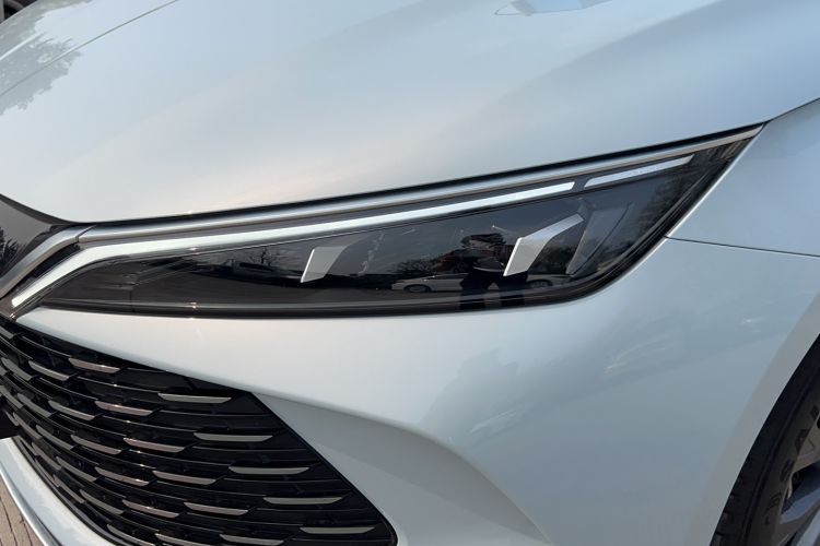 Used BYD Qin L 2024 DM-i 80KM Leading Model
