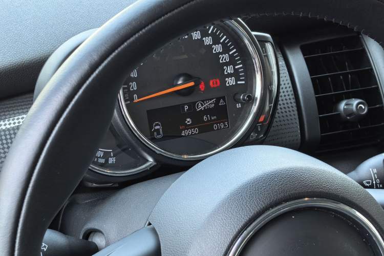 Used MINI MINI 2016 1.5T COOPER
