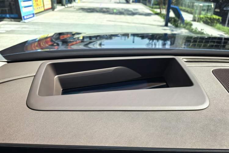 Used Hima AITO M9 2025 Extended-Range Max Version 52 kWh 6-Seater Edition