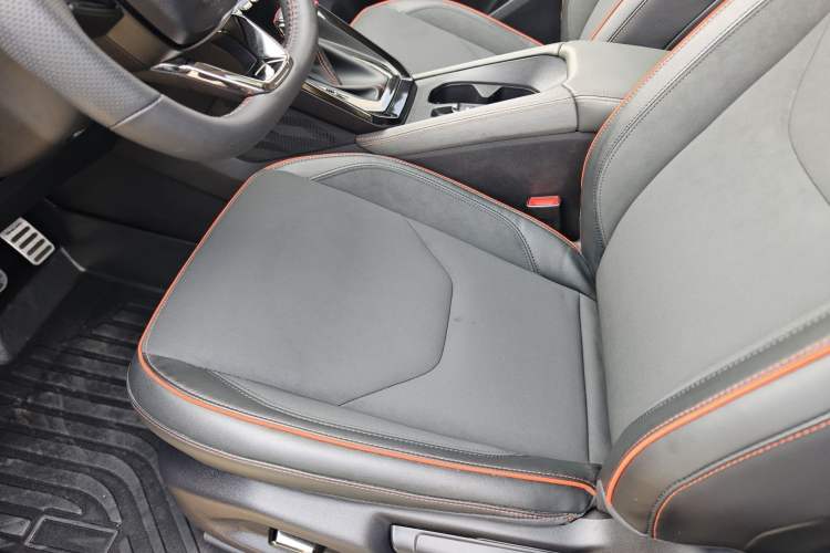 Used Baojun RS-3 2020 1.5L CVT Smart Luxury Edition
