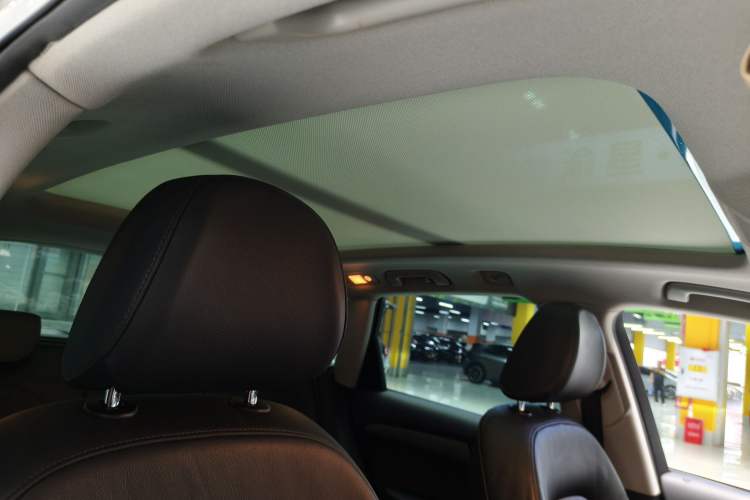 Used Audi Q5 2017 40 TFSI Ambition Edition Headliner