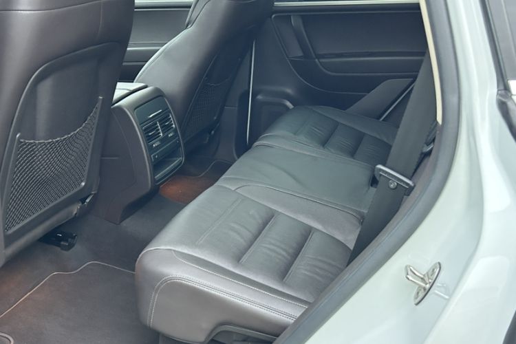 Used Volkswagen Touareg 2015 3.0 TSI High-End Model