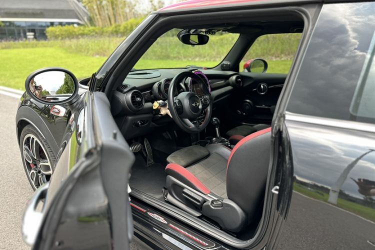 Used MINI JCW 2015 2.0T JOHN COOPER WORKS