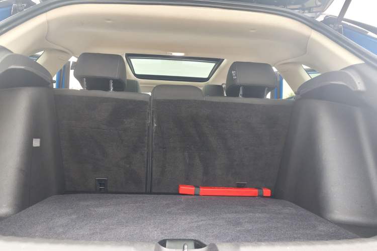 Used Buick Encore 2020 20T CVT Elite Edition Trunk