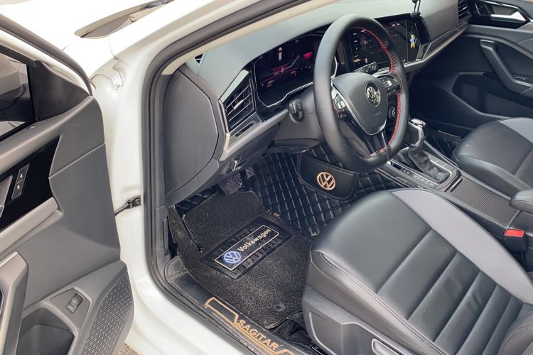 Used Volkswagen Sagitar 2021 280TSI DSG Excellence Edition Driver Seat