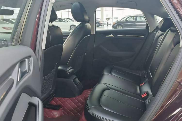 Used Audi A3 2015 Limousine 35 TFSI Millionth Anniversary Intelligent Leading Model
