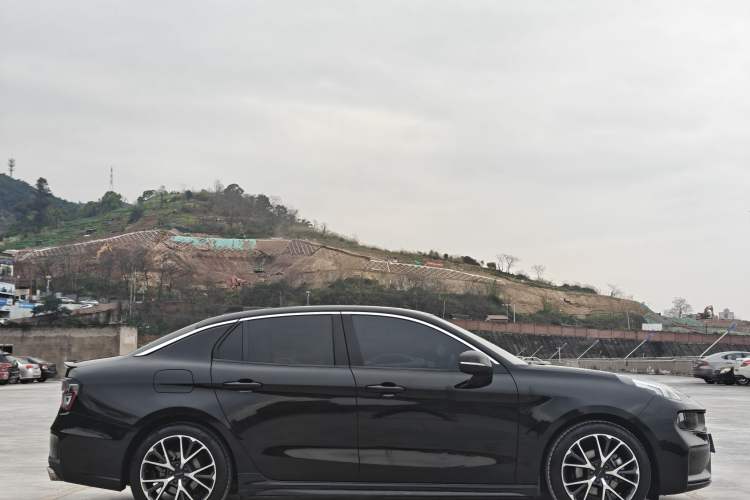 Used Lynk & Co 03 2022 1.5TD DCT JingPro
