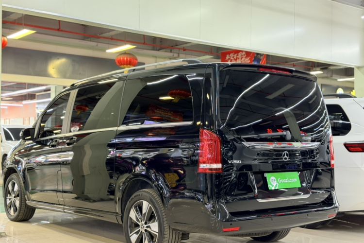 Used Mercedes-Benz V-Class 2016 V 260 Avantgarde Edition