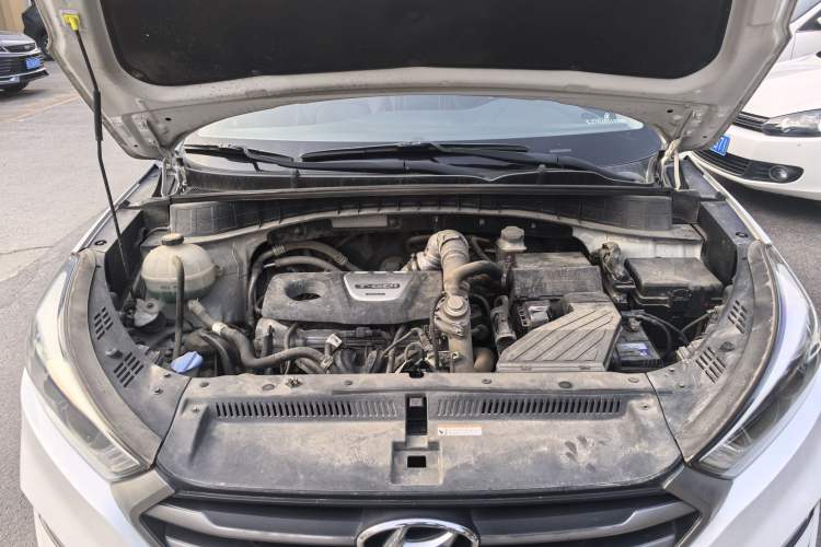 Used Hyundai Tucson 2018 1.6T Dual-Clutch Two-Wheel Drive 15th Anniversary Special Edition
