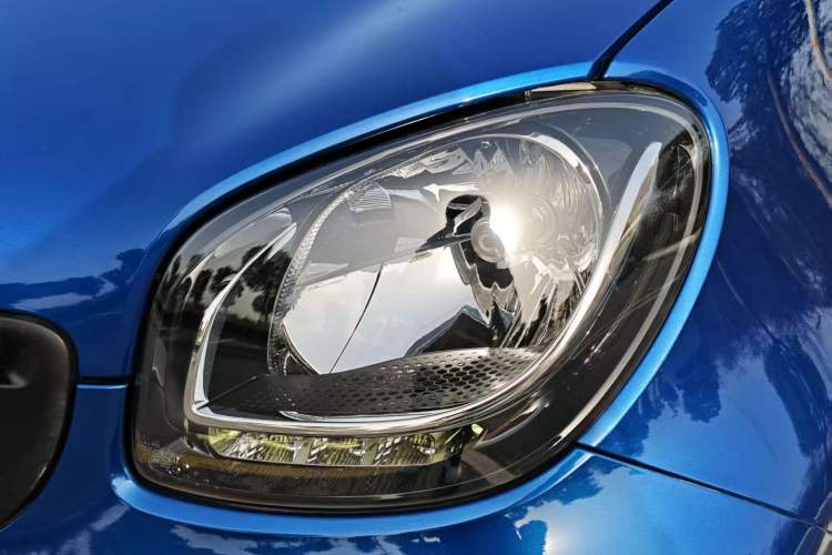 Used smart forfour 2018 1.0L 52 kW Dynamic Edition
