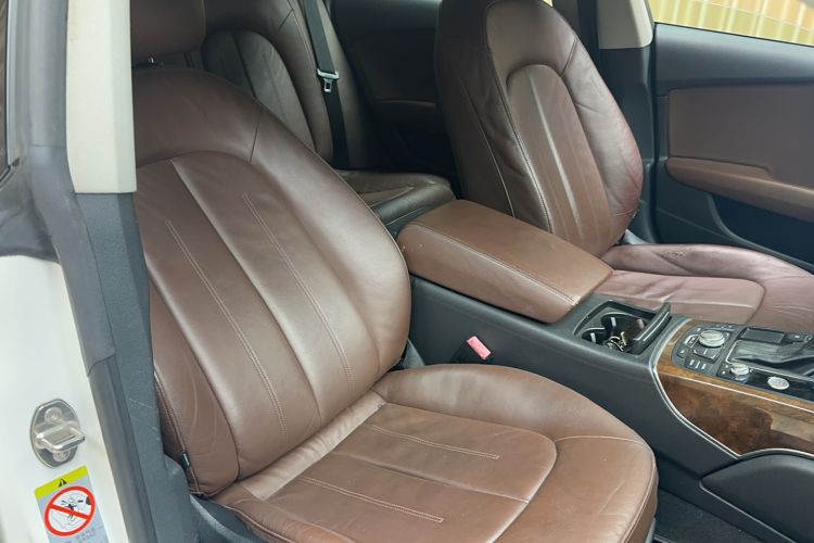 Used Audi A7 2013 50 TFSI quattro Comfort trim