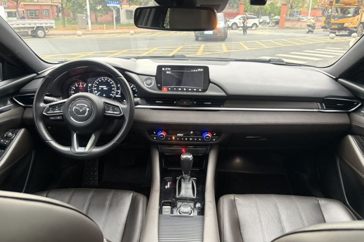 Used Mazda Atenza 2020 2.5L Sky Blue Prestige Edition Interior 1