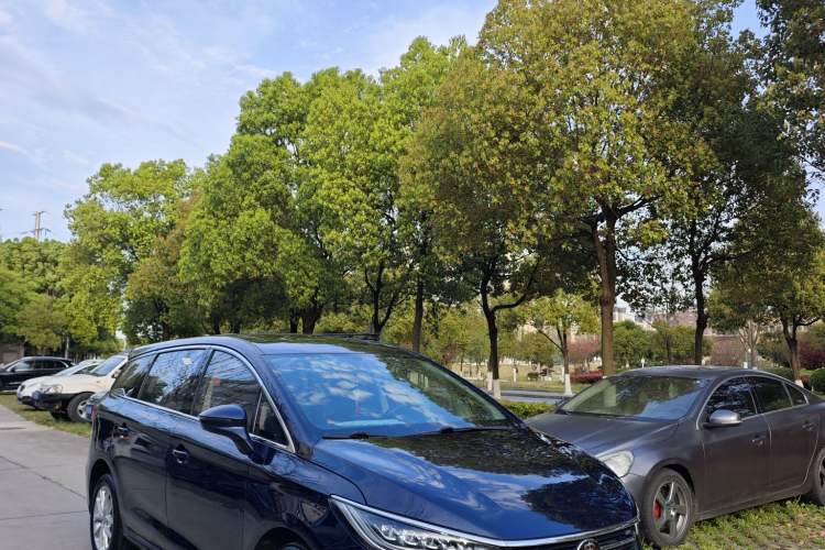 Used BYD Song MAX 2019 1.5T Manual Smart Connect Ruiyi Sunroof Model 7 Seats China VI Standard