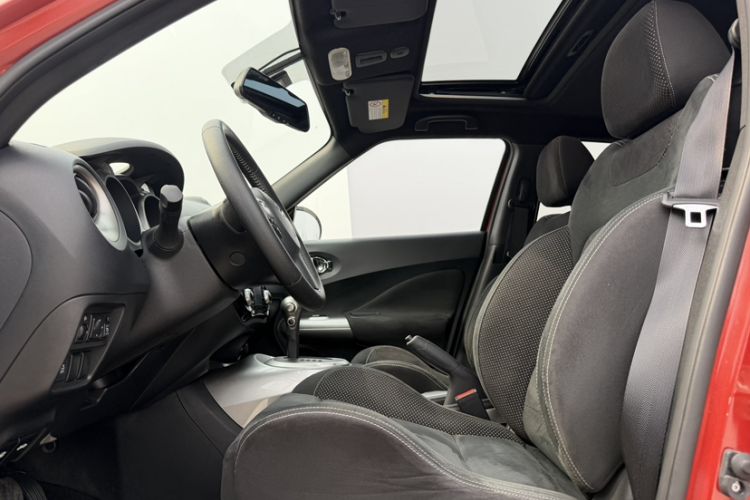 Used Infiniti ESQ 2014 1.6L Spontaneous Edition