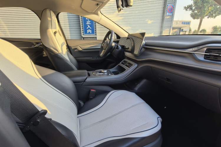 Used BYD Destroyer 05 2023 Champion Edition DM-i 120KM Prestige Model
