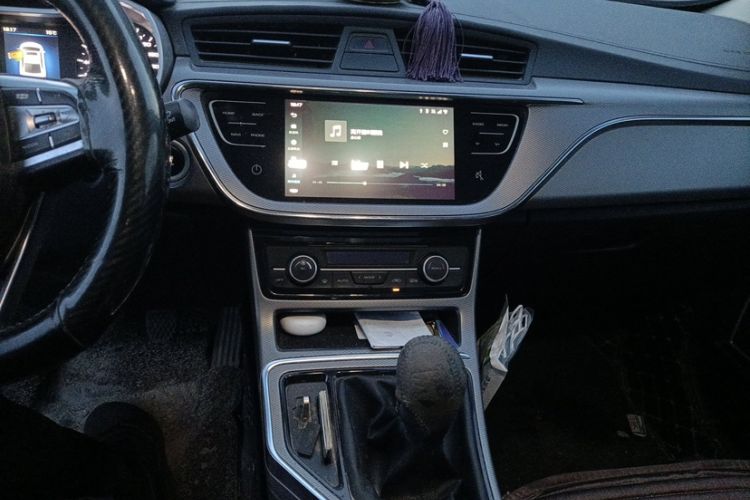 Used Geely Auto Emgrand GL 2019 1.8L Manual Elite Smart Edition Interior 1