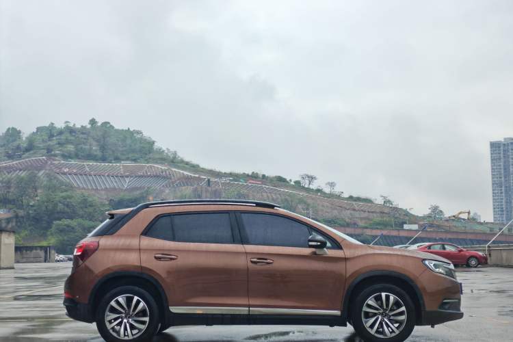 Used DS 6 2018 30THP Prestige Edition Exterior 3